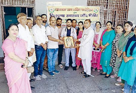 स्वास्थ्य शिविर में 227 मरीजों ने कराई जांच