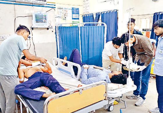 औद्योगिक प्रशिक्षण संस्थान में छात्रों के दो गुटों में चले चाकू, दो घायल