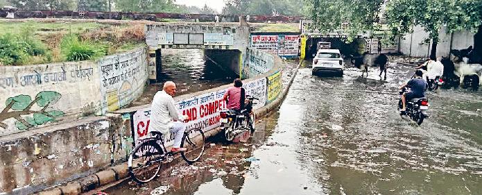 अल सुबह बरसे मेघा, 14 एमएम बारिश, गर्मी से मिली राहत, जलभराव ने पैदा की आफत