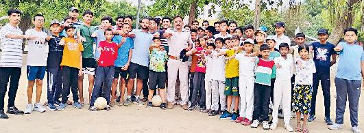 खिलाड़ियों को नशे से दूर रहने की शपथ दिलाई