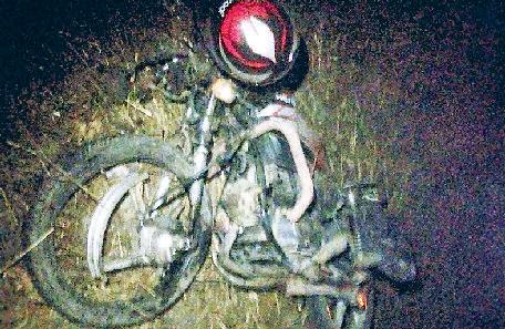 अज्ञात वाहन की टक्कर से राजमिस्त्री की मौत