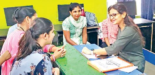 अभिभावकों को पीटीएम की सार्थकता से कराया अवगत