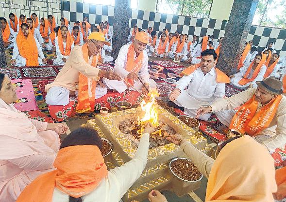 विकट परिस्थितियों से जूझना सीखेंगी कन्याएं