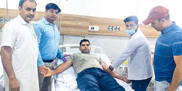 शिविर में 47 युवाओं ने किया रक्तदान