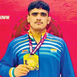 वियतनाम में रोहद के पहलवान अर्जुन रुहल ने जीता गोल्ड मेडल