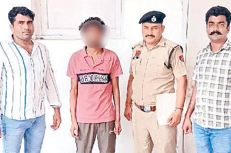 देशी पिस्तौल सहित पकड़ा गया आरोपी छह दिन के पुलिस रिमांड पर भेजा
