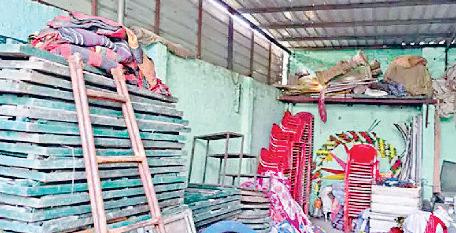 टेंट हाउस पर कार्यरत प्रवासी श्रमिक ने लगाया फंदा