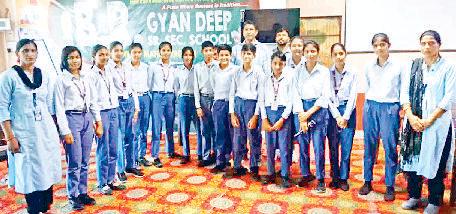 बीआर विद्यालय में जनसंख्या विषय पर वाद-विवाद प्रतियोगिता आयोजित