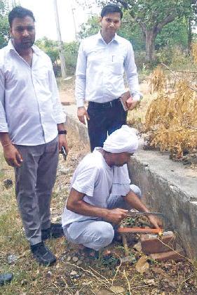 टीम ने जल की बर्बादी करने वालों के काटे कनेक्शन