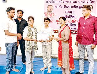 श्रीकृष्णा स्कूल का प्रियांशु योग में ब्लॉक स्तर पर रहा प्रथम