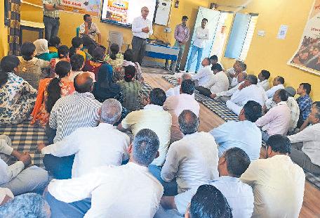 पहले प्रशिक्षण शिविर नौ से 13 जून तक, दूसरा 16 से 20 जून तक आयोजित होगा जिलेभर में 6 स्थानों पर एफएलएन प्रशिक्षण आरम्भ, 1600 प्राथमिक अध्यापक लेंगे ट्रेनिंग