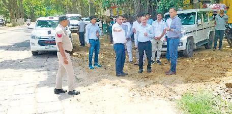 महेन्द्रगढ़-नारनौल हाईवे पर उन्हाणी के समीप लंबे समय से सड़क जर्जर, चार मौत के बाद लोकनिर्माण विभाग ने हाल ही में बनाए थे दो स्पीड ब्रेकर