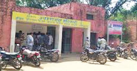 बुधवार की रात को शहर में करीब चार घंटे गुल रही बिजली भीषण गर्मी में दगा दे रही है बिजली आमजन का जीना हुआ बेहाल