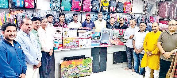 नेकी की दीवार नीडी हेल्प ग्रुप ने बिटिया का किया कन्यादान