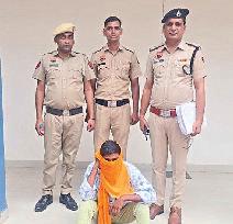प्रेम वस्त्र भंडार पर फायरिंग कर फिरौती मांगने के मामले में एक और गिरफ्तार