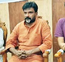 गुटबाजी को लेकर हाईकमान गंभीर : तिलक