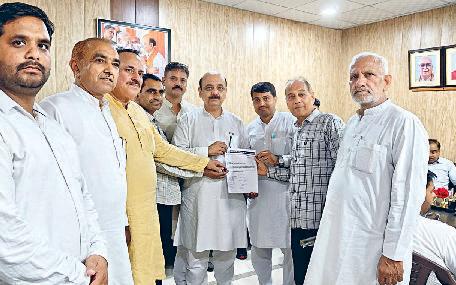 जागिंड़ ब्राह्मण महासभा ने की प्रस्तावित नागरिक अस्पताल को मेडिकल कॉलेज का दर्जा देने की मांग, ज्ञापन सौंपा
