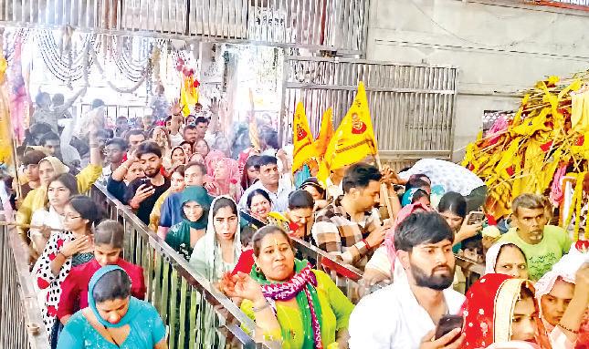 श्रद्धालुओं की आस्था का केंद्र चुलकाना धाम