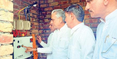 भट्ट जलघर में पूर्व विधायक ने किया दो ट्यूबवेलों का उ‌द्घाटन