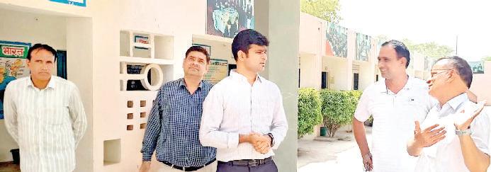 एसडीएम ने राजकीय स्कूल भारूखेड़ा का औचक निरीक्षण कर जानी व्यवस्थाएं