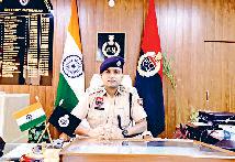 रिश्तेदार बनकर फोन कर रहे साइबर ठग