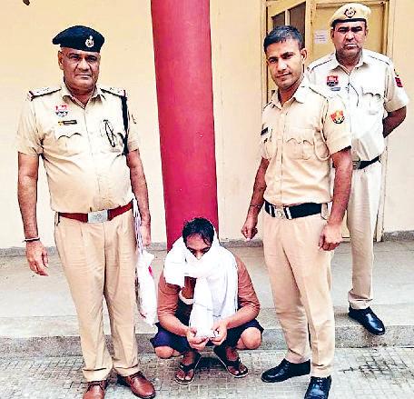 लोहाखेड़ा गांव से हेरोइन सहित युवक गिरफ्तार