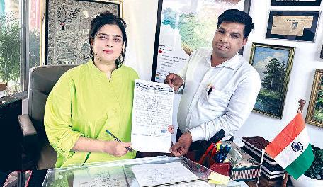 मताना में ग्राम सचिवालय के निर्माण की मांग