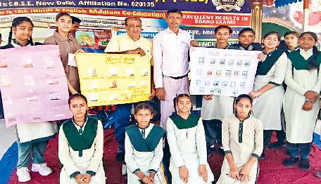 छात्राओं को कहानी लेखन से कराया परीचित