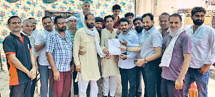 पूर्व पार्षद सुशील सैनी ने किया धरना स्थगित