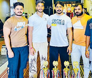 सुभाष ने पावर लिफ्टिंग में जीता स्वर्ण पदक