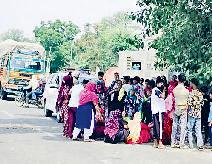 पेयजल समस्या को लेकर लगाया जाम