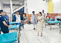 सीजेएम ने किया नशा मुक्ति केंद्र का निरीक्षण