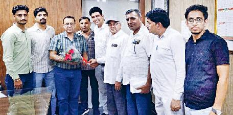 सीईओ का ग्राम सचिव एसो. ने स्वागत किया