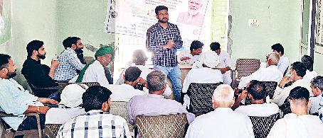 कृषि के साथ पशुपालन जरूरी : डॉ. बरनवाल