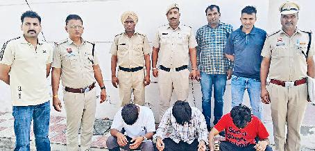 थेह मुकेरिया में युवक की हत्या करने के मामले में तीन आरोपी किए काबू