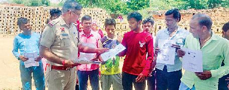 पुलिस ने रोहिंग्या व बांग्लादेशियों की धर-पकड़ के लिए चलाया सर्च अभियान
