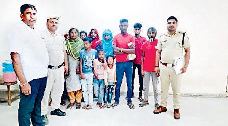 पुलिस एक्शन से उड़ी भट्टा मालिकों की नींद पहली बार बांग्लादेशी मिलने पर केस दर्ज