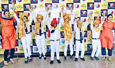 श्री कृष्ण स्कूल के आठ छात्रों का सैनिक स्कूल में चयन