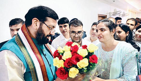 आईजीयू के रिसोर्स पर्सन को पुनः समायोजित करने पर सीएम का जताया आभार