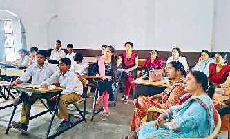 कैंप में बच्चों ने जाना वर्चुअल सिटी टूर का महत्व