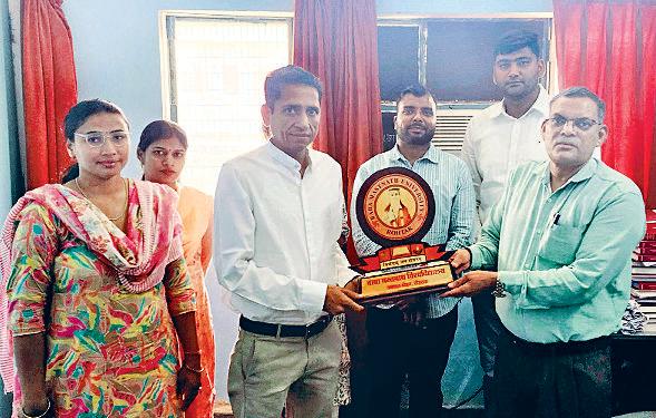 लेजर गाइडेड मिसाइल विषय पर व्याख्यान