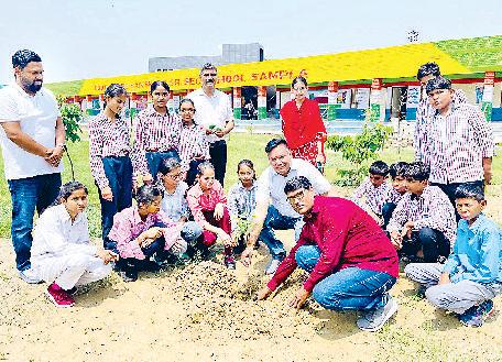 राजकीय मॉडल संस्कृति वरिष्ठ माध्यमिक विद्यालय सांपला में हुआ मिशन बुनियाद-बैच-4 का उद्घाटन