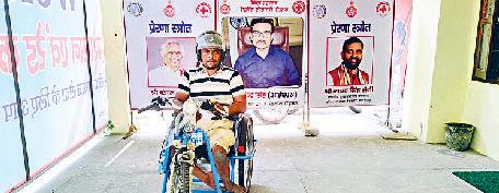 ई- रिक्शा मिलने पर दिव्यांग रोहताश ने सीएम सैनी का जताया आभार