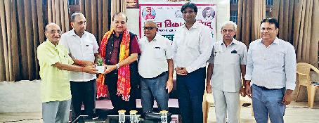 बीएमयू के एनसीसी कैडेट्स ने किया पौधरोपण