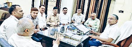 मांगों को लेकर जिला मौलिक शिक्षा अधिकारी से मिला प्राथमिक शिक्षक संघ का प्रतिनिधिमंडल