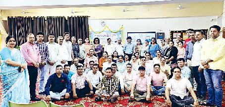 बच्चों के जीवन को आकार देने शिक्षकों की अहम भूमिकाः डीसी