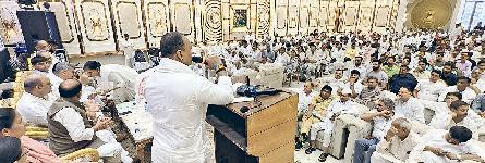 कांग्रेस जिला अध्यक्षों के सभी आवेदकों का पूरा ट्रैक रिकार्ड होगा चेकः बीवी श्रीनिवास