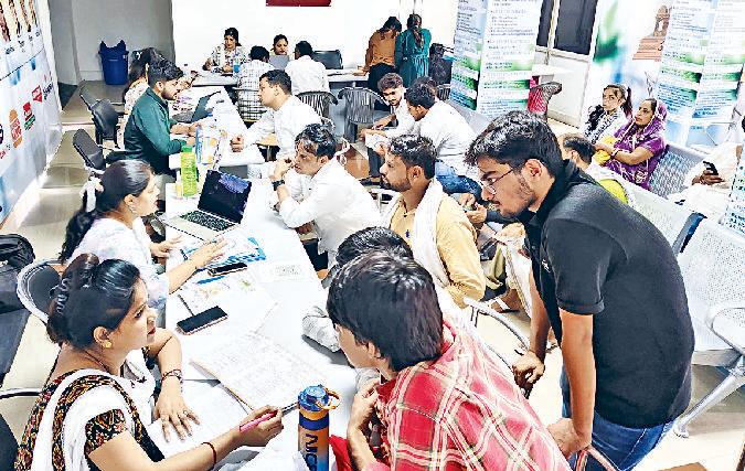 गुणवत्तापूर्ण शिक्षा और रोजगारपरक माहौल बना पसंदीदा विश्वविद्यालय बाबा मस्तनाथ विवि में दाखिले को लेकर छात्रों में काफी उत्सुकता