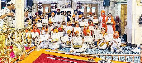 गुरुद्वारा बंगला साहिब में गुरुमत सिखलाई, कैंप का हुआ समापन