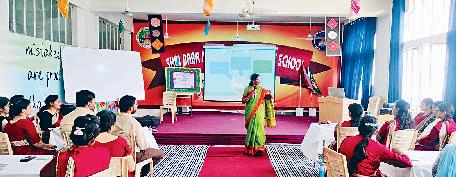 श्री बाबा मस्तनाथ स्कूल में एक्टिव लर्निंग स्ट्रेटजी पर वर्कशॉप आयोजित